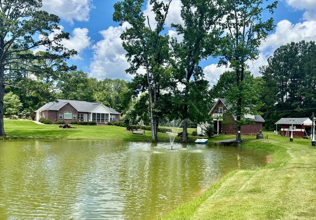 1086 Hwy 570 E., Mccomb, MS 39648