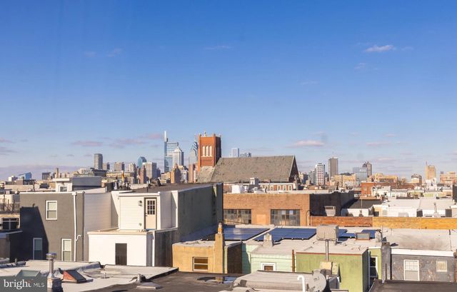 910 MOUNTAIN ST, Philadelphia, PA 19148