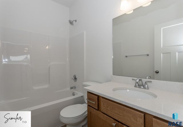 5701 W Cushman St Street, Sioux Falls, SD 57107