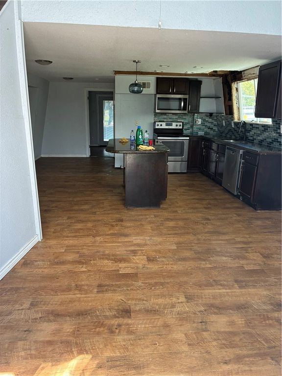 602 Tanglewood, Ingleside, TX 78362 — photo 3