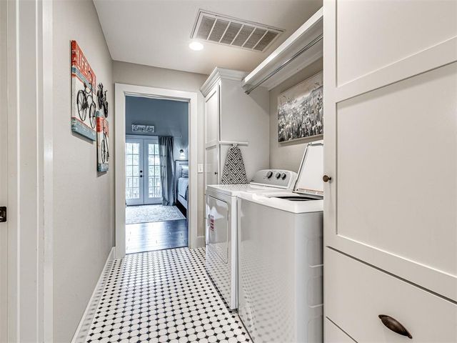 48 Park Street, Carlton Landing, OK 74432