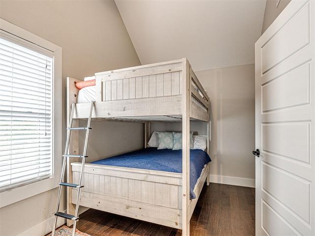 48 Park Street, Carlton Landing, OK 74432