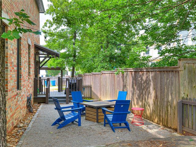 48 Park Street, Carlton Landing, OK 74432