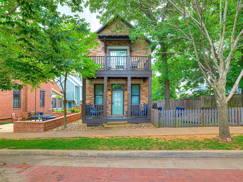 48 Park Street, Carlton Landing, OK 74432