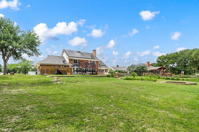 11 Country Ridge Road, Melissa, TX 75454