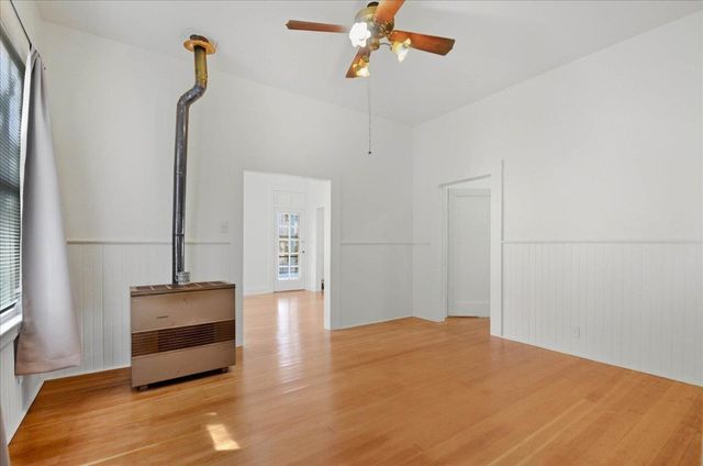 106 Boston Aly, Sutter Creek, CA 95685