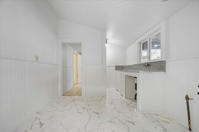 106 Boston Aly, Sutter Creek, CA 95685