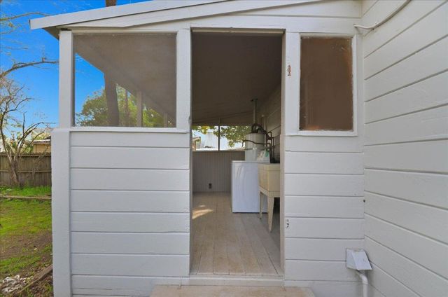 106 Boston Aly, Sutter Creek, CA 95685