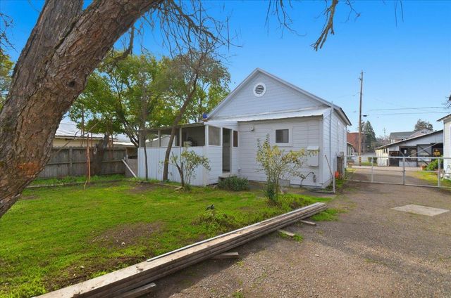 106 Boston Aly, Sutter Creek, CA 95685