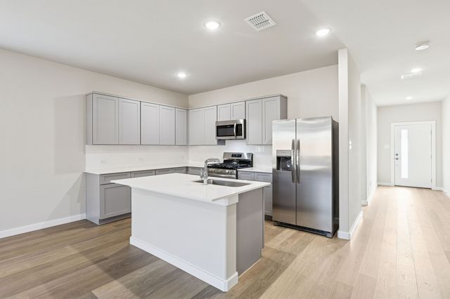 857 Rockcloud Drive, Fort Worth, TX 76052
