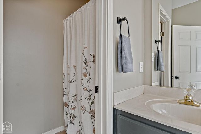 1005 Paragould Drive, Jonesboro, AR 72405