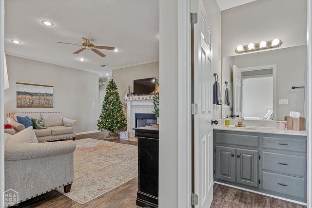 1005 Paragould Drive, Jonesboro, AR 72405