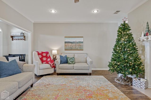 1005 Paragould Drive, Jonesboro, AR 72405