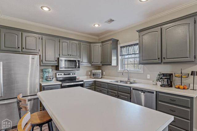 1005 Paragould Drive, Jonesboro, AR 72405