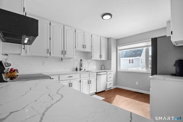 353 Green Rock 353, Shelton, CT 06484