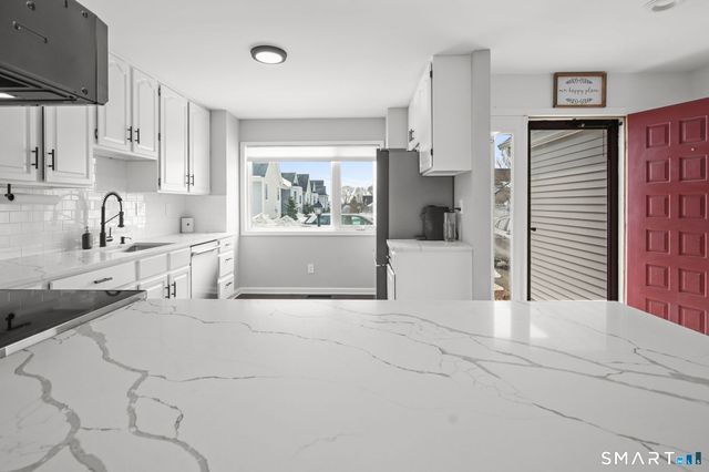 353 Green Rock 353, Shelton, CT 06484