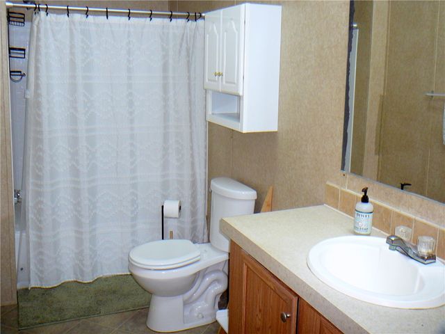 34 Owens Point, Abbeville, SC 29620