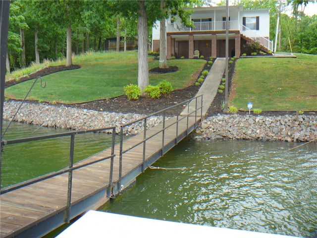 34 Owens Point, Abbeville, SC 29620
