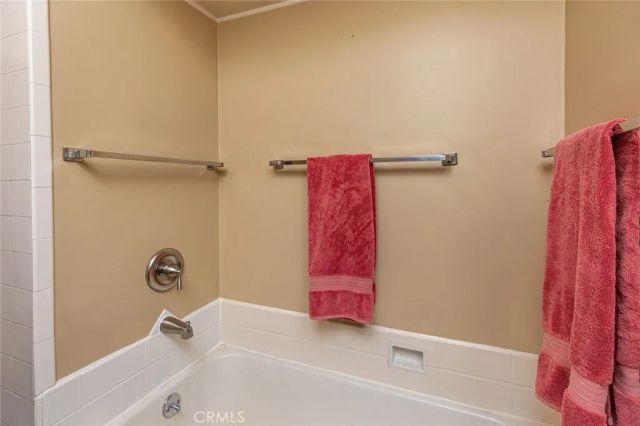 517 S Griffith Park, Burbank, CA 91506