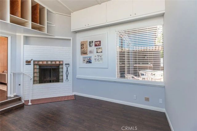 517 S Griffith Park, Burbank, CA 91506