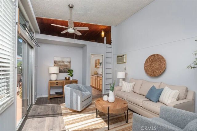 517 S Griffith Park, Burbank, CA 91506