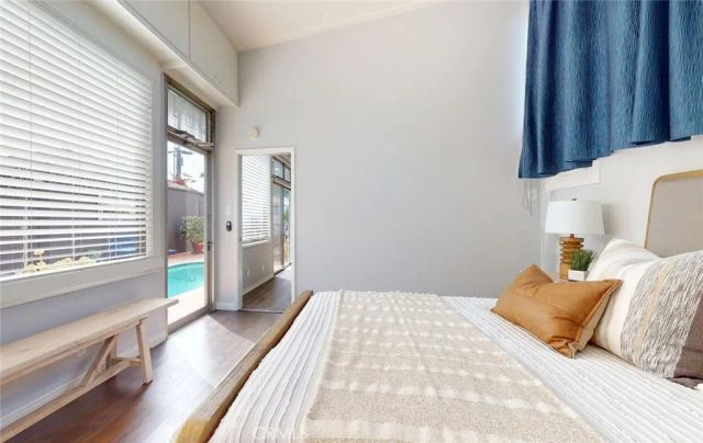 517 S Griffith Park, Burbank, CA 91506