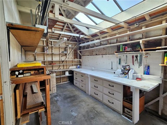 517 S Griffith Park, Burbank, CA 91506