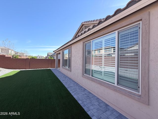 2030 W Sierra Sunset Trail, Phoenix, AZ 85085