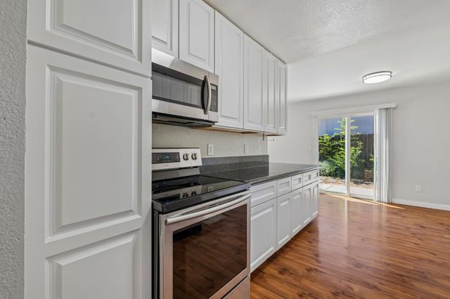 8330 Keyesport Way, Citrus Heights, CA 95610