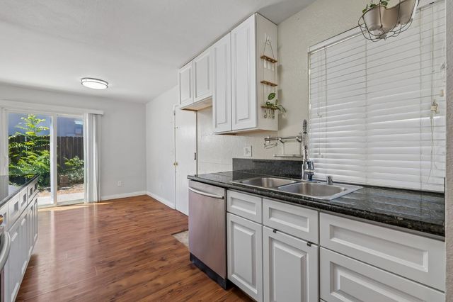 8330 Keyesport Way, Citrus Heights, CA 95610
