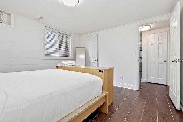 677 Holmes Street NW, Atlanta, GA 30318