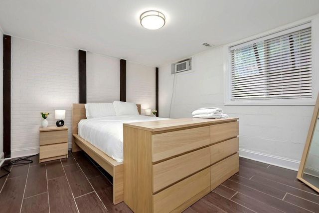 677 Holmes Street NW, Atlanta, GA 30318