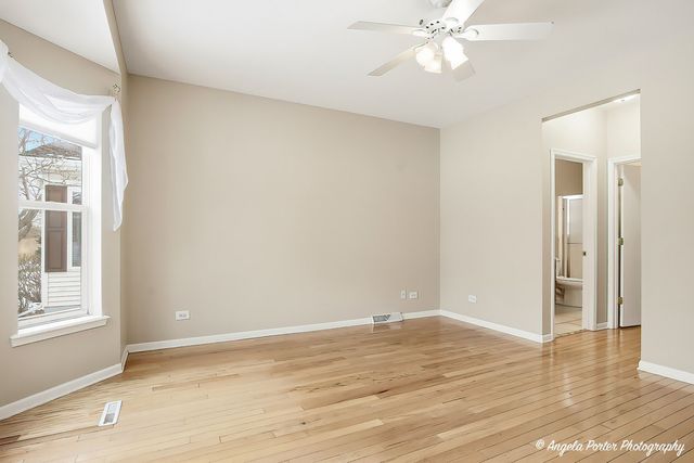 54 Rocking Horse Lane, Grayslake, IL 60030