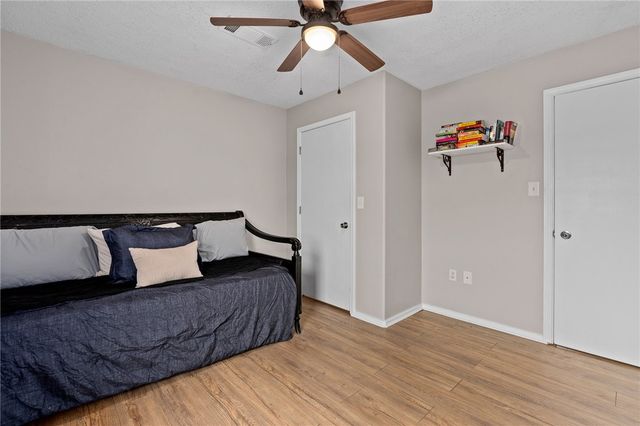 10390 Eden Road, Ola, AR 72853