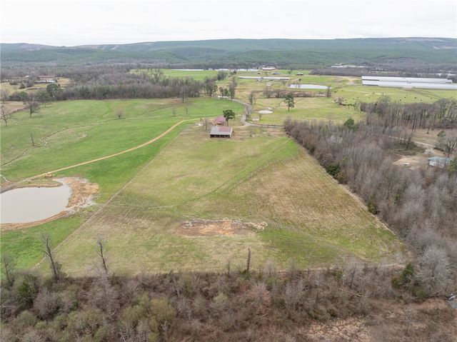 10390 Eden Road, Ola, AR 72853