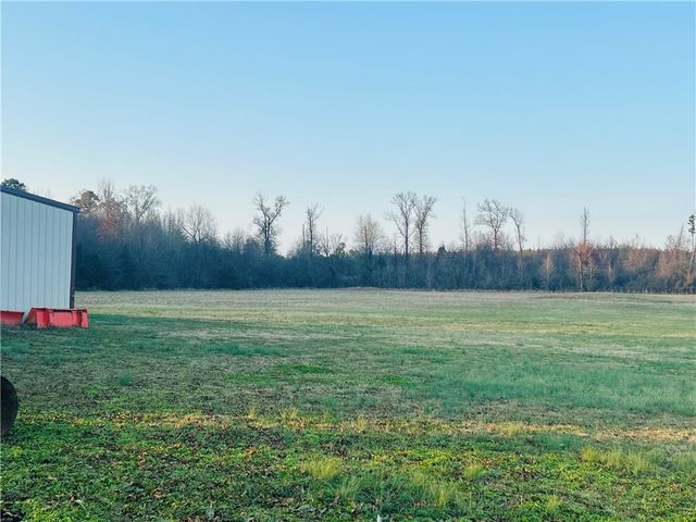 10390 Eden Road, Ola, AR 72853