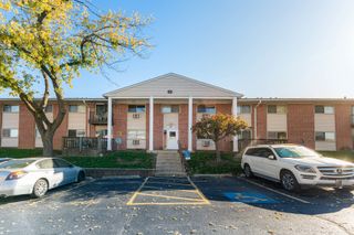 680 Marilyn Avenue 6-206, Glendale Heights, IL 60139