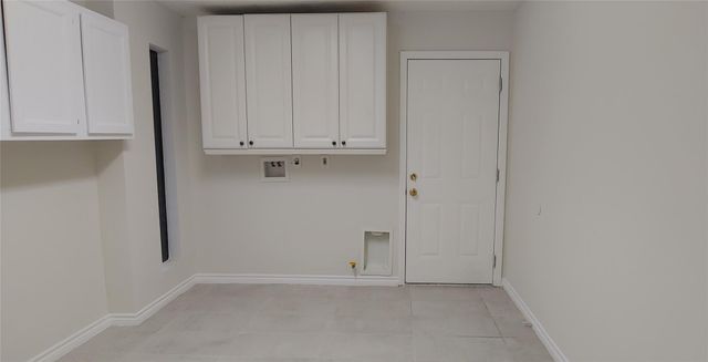 1930 Pepperwood Lane, Houston, TX 77084