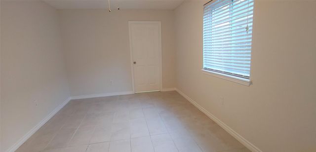 1930 Pepperwood Lane, Houston, TX 77084