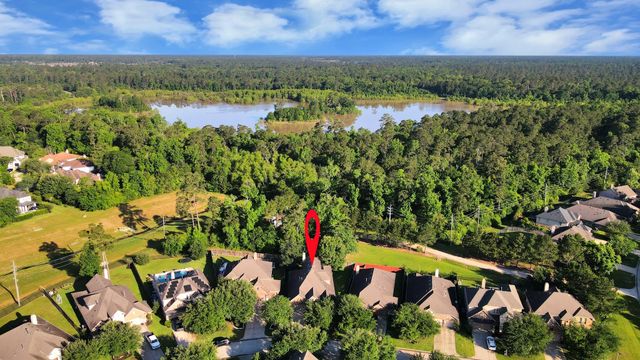 143 W Wading Pond Circle, Tomball, TX 77375