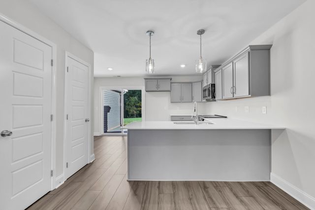 133 Quarry Point Dr C133, Clarksville, TN 37043