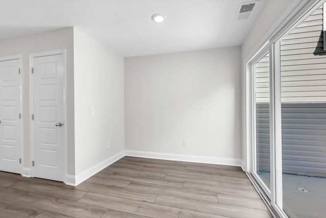 133 Quarry Point Dr C133, Clarksville, TN 37043