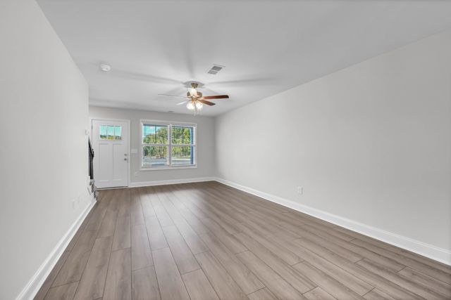 133 Quarry Point Dr C133, Clarksville, TN 37043