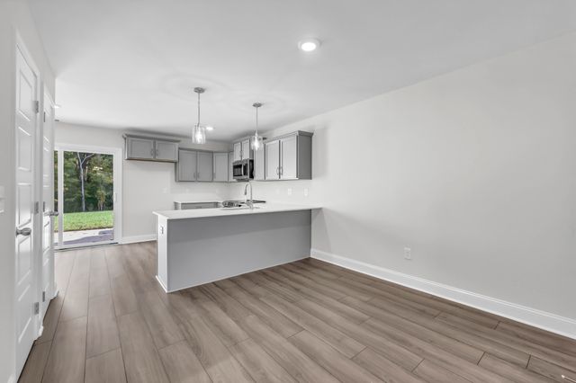 133 Quarry Point Dr C133, Clarksville, TN 37043