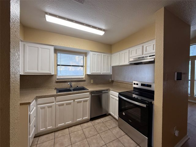 2626 Sherry Street, Arlington, TX 76014