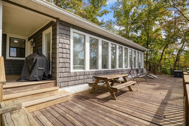 38 Lakeland Rd, Waverly, TN 37185