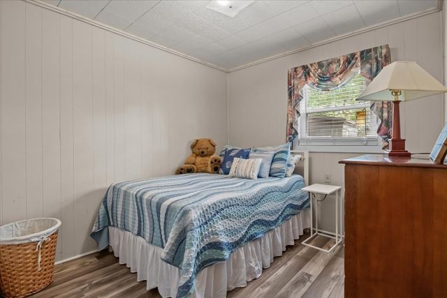 38 Lakeland Rd, Waverly, TN 37185