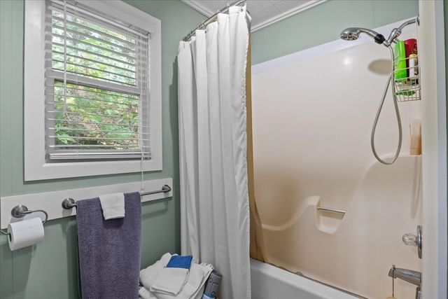 38 Lakeland Rd, Waverly, TN 37185