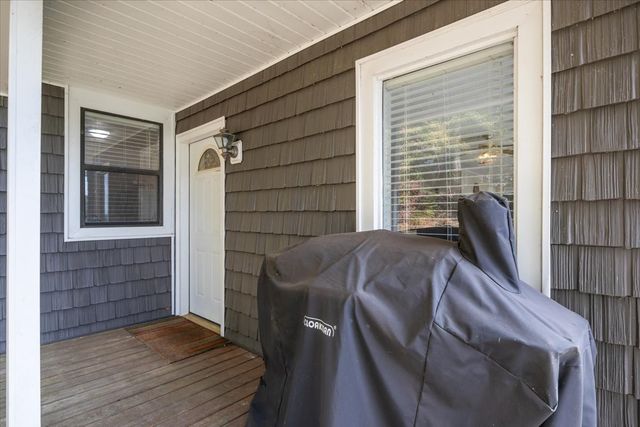 38 Lakeland Rd, Waverly, TN 37185