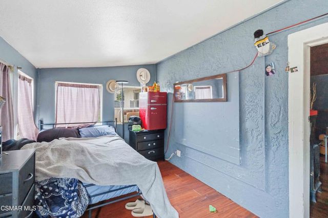 2874 School Street, Simi Valley, CA 93065